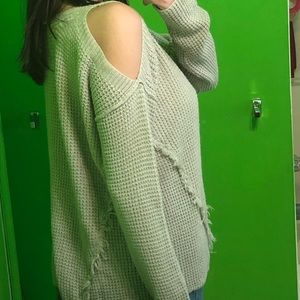 Knit sweater w/ cold shoulder